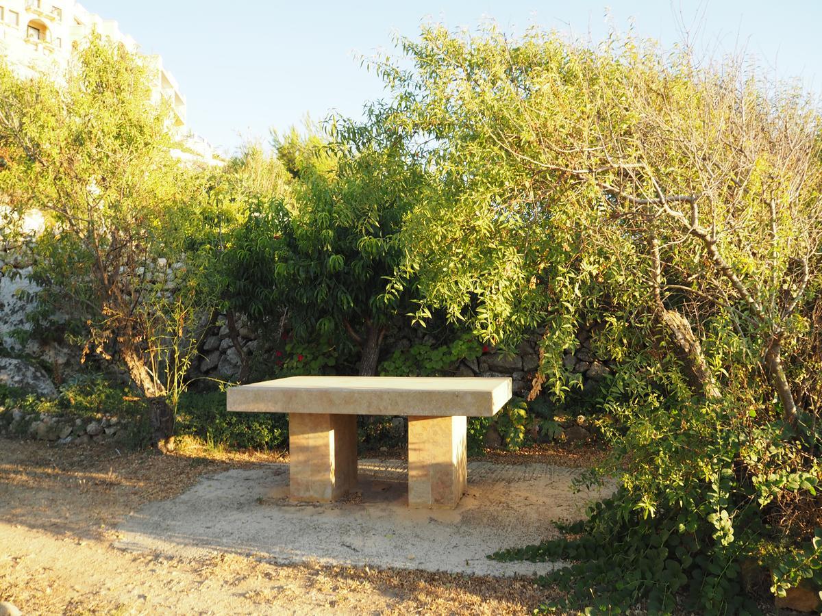 Hal-Saghtrija D7 - Quaint Suites Zebbug  Kültér fotó